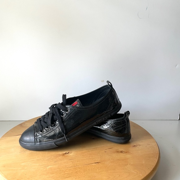 Prada Black Womens Patient Leather Sneaker 3E5811. Size 6B. 0074 - Picture 6 of 8